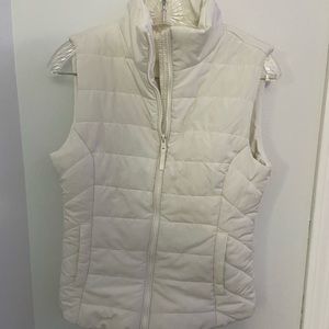 Aeropostale vest